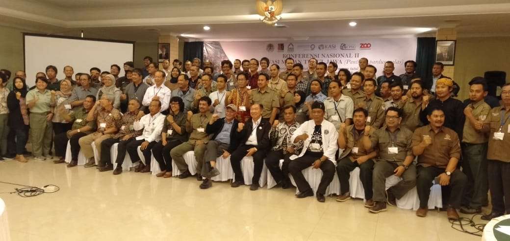 Rektor Universitas Galuh menjadi salah seorang Narasumber pada kegiatan Konferensi Nasional Konservasi Macan Tutul Jawa