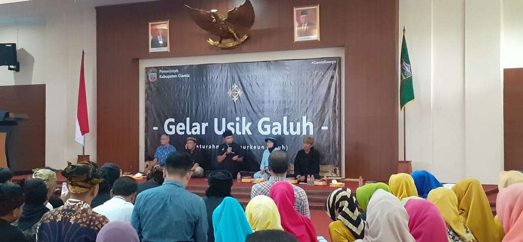 Galuh Usik: Nanjeurkeun Galuh
