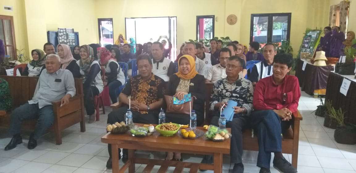 EXPO KKN UNIVERSITAS GALUH KECAMATAN CIJEUNGJING